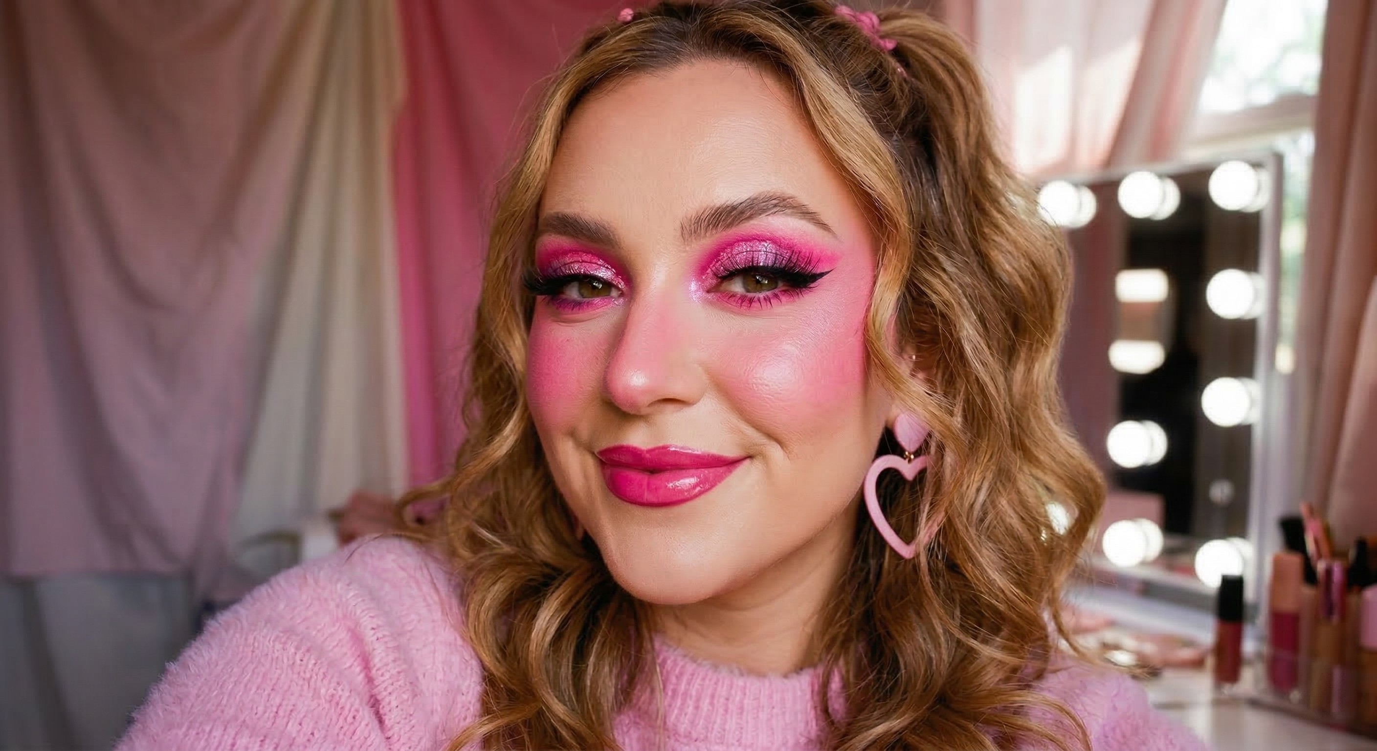 Barbiecore makeup